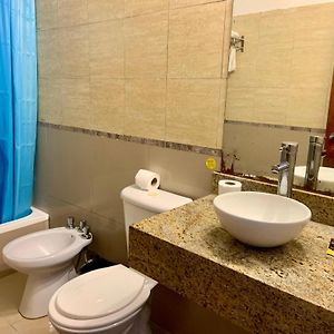 Habitación Estándar con 2 Camas Individuales